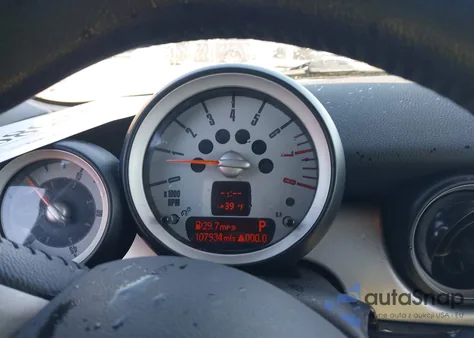 2009 Mini Cooper from USA, damaged, VIN WMWMR33569TU95961